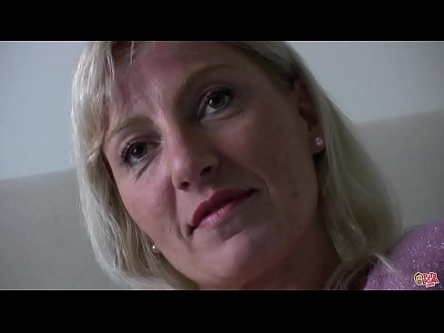❤️ Matka, ktorú sme všetci jebali ... Dáma, správajte sa slušne! Sex video na nás
